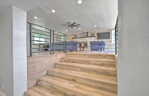 Rogers House | Upscale Cottage with Furnished Lake-View Deck!