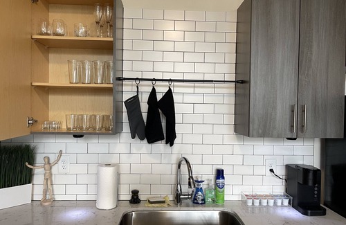South Downtown Apartment | Upscale Downtown Loft located in the center of Atlanta Nightlife