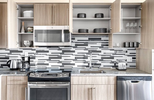 H Street Corridor Apartment | Upscale H Street 1BR w/Gym, W/D & Pool, across from WF, by Blueground