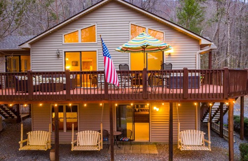 Lake Lure House | Upscale Lake Lure Cabin - Rumbling Bald Resort