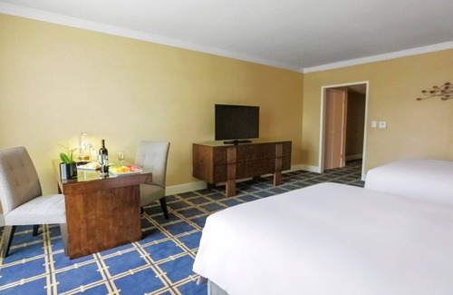 Sunnyvale West Hotel | Upscale Stay near El Camino Real | 1 Unit