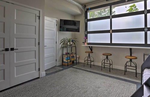 Berkeley Apartment | Upscale Studio on Vibrant Tennyson Street!