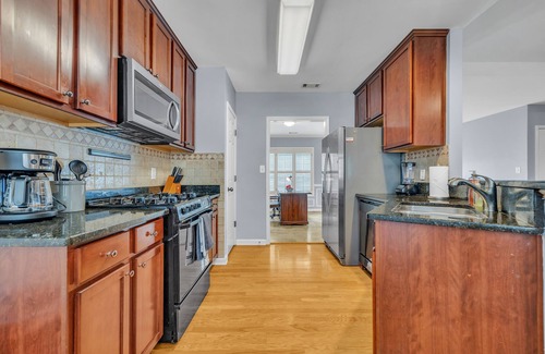 Buford House | Upstairs Unit w/Balcony + Pool and tennis