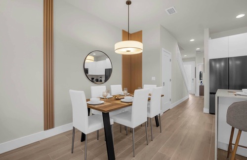 Four Corners House | Upstay - Modern Home New Development w Pool