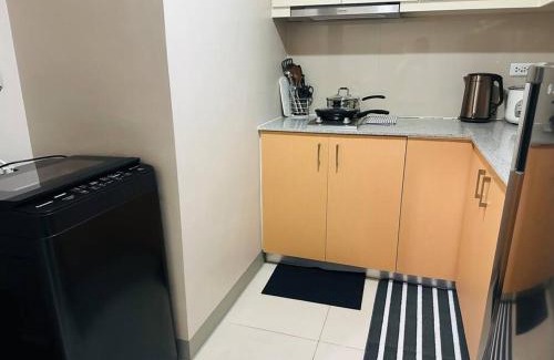 Bonifacio Global City Apartment | Uptown Bliss-Modern 1BR Condo with Balcony in BGC