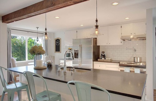 Moss Bay House | Urban 4BR Duplex @Kirkland | Walk to Lake & Google