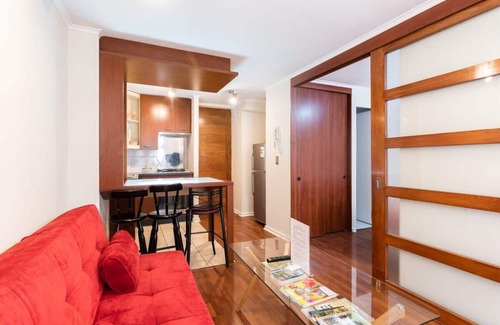 Bellas Artes Apartment | Urban Burgundy - 1BR, Metro, Wifi, TV