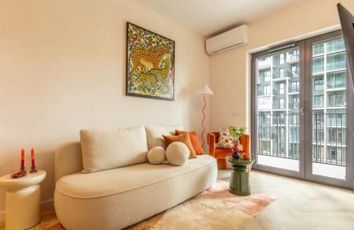 Katowice Apartment | Urban Chic, Studio in Katowice Center, Góreckiego 19