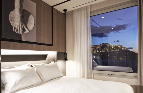 Plaka Hotel | Urban Frame Plaka