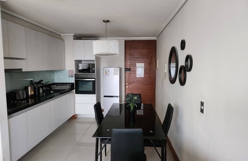 Apoquindo Apartment | Urban Glow 1D, Wifi & Metro