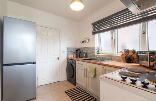Lincoln Apartment | Urban Hideaway *Superking*Free Parking*Fast Wifi*