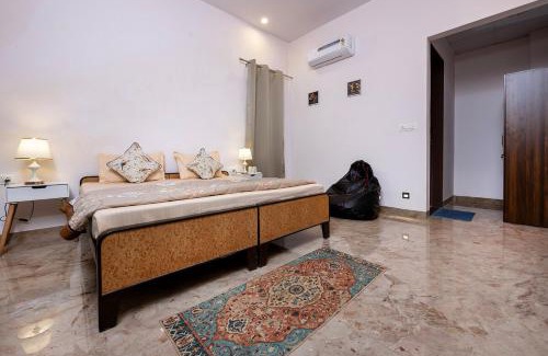 Sanganer Villa | Urban Hideout - a mini farmhouse