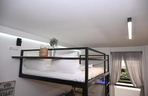 Kypseli Apartment | Urban Loft by Neuvel