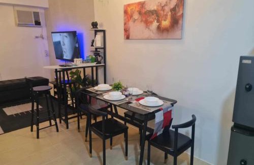 Ugong Apartment | Urban Metro Escape in Pasig City
