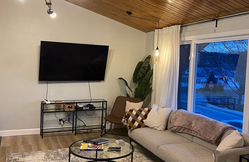 Sudbury House | Urban Nordic Charm in Heart of Sudbury