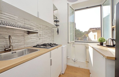 Pigneto Apartment | Urban Retreat Pigneto Rome - Comfortable Apartment with Courtyard in Rome