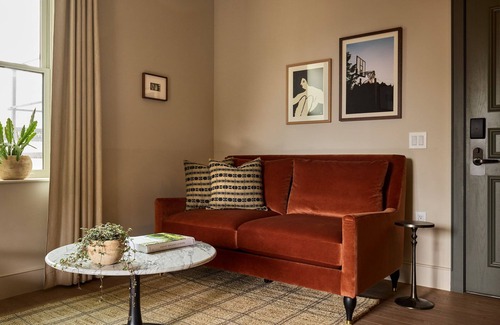 Fishtown Hotel | Urban Vibes in Philly – 4 Suites Walk to Rittenhouse, Old City & Nightlife