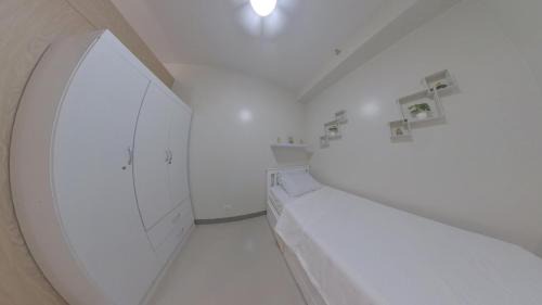 Pasig Apartment | UrbanEase Living at Charm Residences Near Sta Lucia Mall and Robinsons Mall