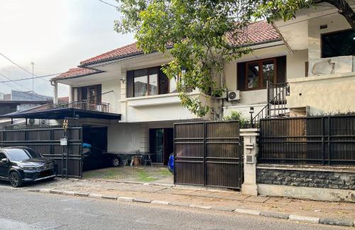 Cipete Utara Hotel | Urbanview de Dharmawangsa Suite Hotel