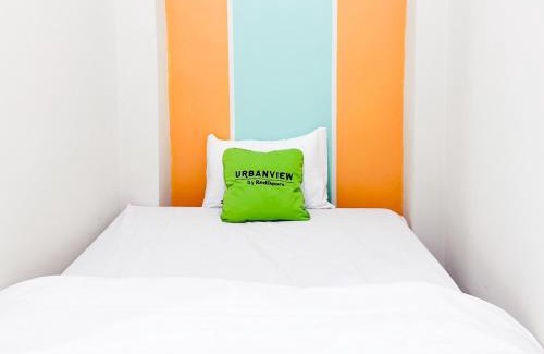 Depok Hotel | Urbanview Hotel Simple near Pakuwon Mall Jogja