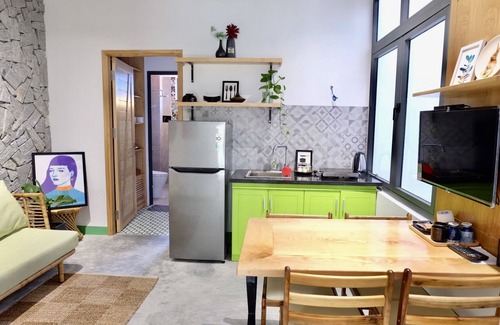 Hai Chau Apartment | URI HOUSE 2★entire apt★2BRs for 5★kitchen & sofa