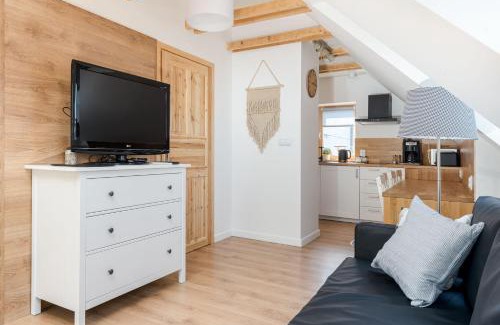 Zator Apartment | UROCZY ZAKĄTEK - Apartamenty z własnymi tarasami i grillem w centrum Zatora, blisko Energylandii