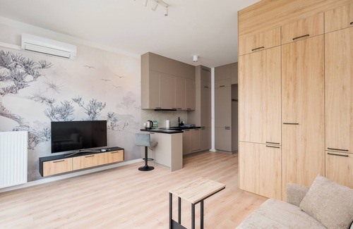 Warsaw Apartment | Ursynów Serenity Studio with Garden