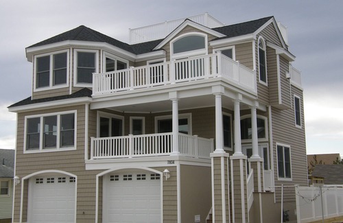 Beach Haven Crest House | Beautiful 5 Bedroom Home 3 Houses From Beach In Prime Lbi Location