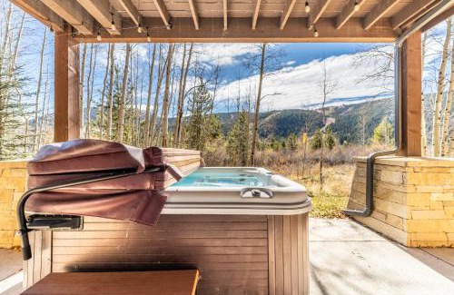 Keystone Villa | 223 Caravelle Drive by Summit County Mountain Retreats