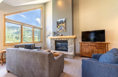Mountain House Villa | Ironwood 2997 by Summit County Mountain Retreats