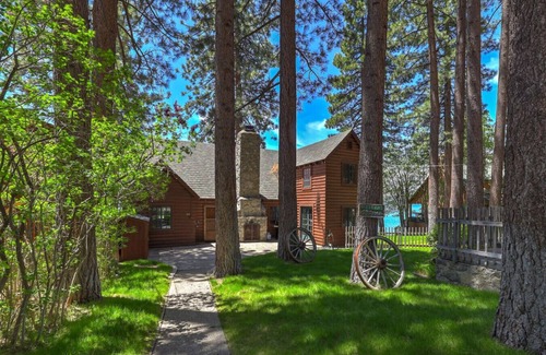 Zephyr Cove House | Lakefront Cabin | Beach-Deck-Epic Views | Sleep 10