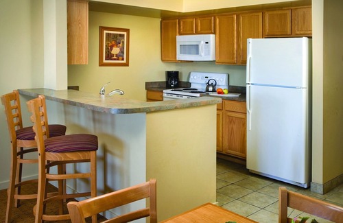 Harbor Village Resort | Utah’s grand "Caribbean of the Rockies" !
