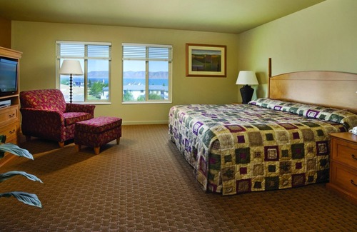 Harbor Village Resort | Utah’s grand "Caribbean of the Rockies" !