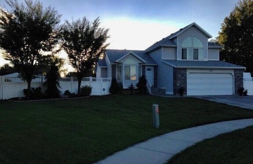 West Jordan House | *Utah’s Utopia*