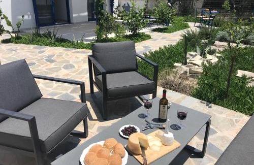 Petrokefalion House | UTOPIA RESIDENCES Gaia House