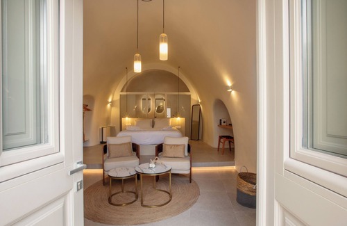 Karterados Hotel | Utopia Suites Santorini