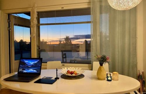 Lahti Apartment | Uusi saunallinen kolmio järvinäkymällä