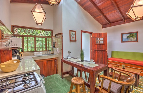 Chiguata Apartment | Uva Blue Villas, Villa #4 - Two Bedroom With Private Garden
