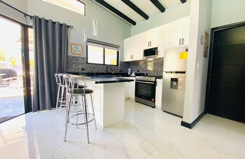 Uvita House | Uvita Vacation Home/Private Pool/4 bedroom/A/C/Uvita Bahia Ballena Osa