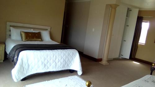 Summerstrand Cabin | Uyolo Guest Logde