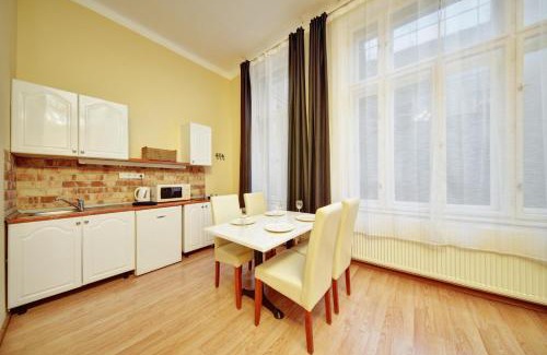 Inner City Budapest Apartment | Váci street apartmant C1