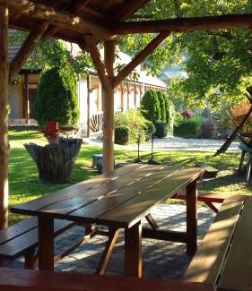 Fuzer House | Vár-Lak Vendégház