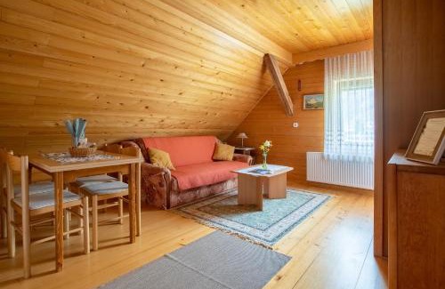 Srednja Vas v Bohinju Apartment | V objemu gora