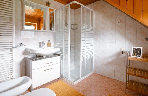 Srednja Vas v Bohinju Apartment | V objemu gora