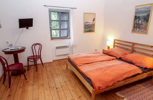 Troja Apartment | V Podhoří with 2 bedrooms and 1.5 bathrooms