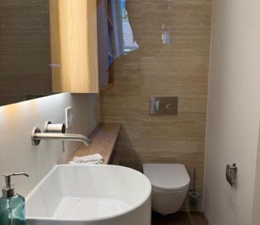 Neuchatel Apartment | V&V Sky