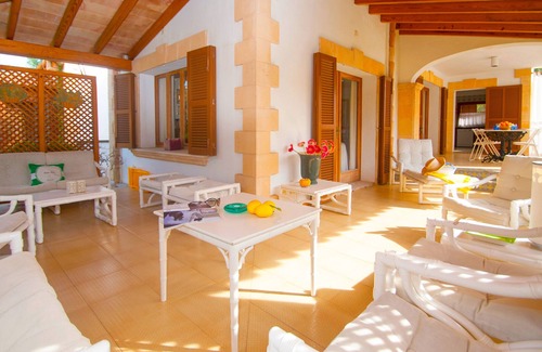 Mal Pas-Bon Aire Ski Chalet | V. Villa Camila next to Sant Pere Beach