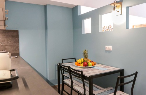 Plaka Apartment | V36 Suites