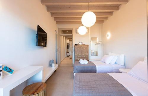 Old Town Rethymnon Apartment | V77 Seafront Suites