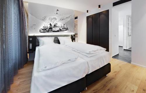 Boeblingen Hotel | V8 HOTEL Motorworld Region Stuttgart